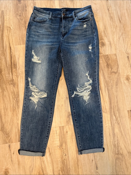 Judy Blue Denim - Judy Blue Medium Wash Distressed Boyfriend Jeans, Size 13/31